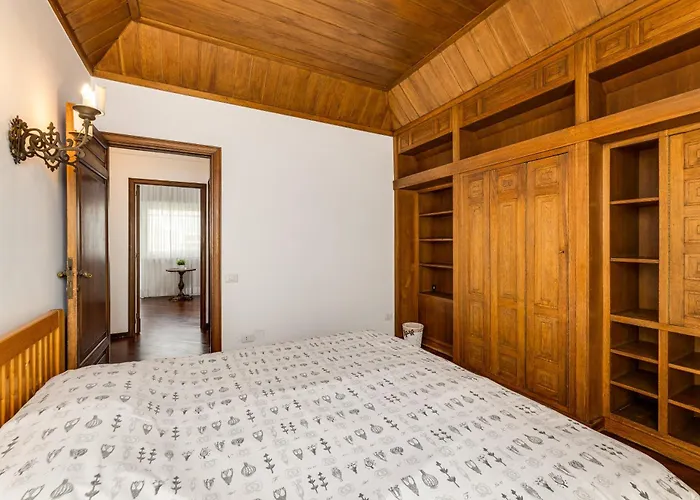 Elegante 130mq In Stile Classico Apartment Rome