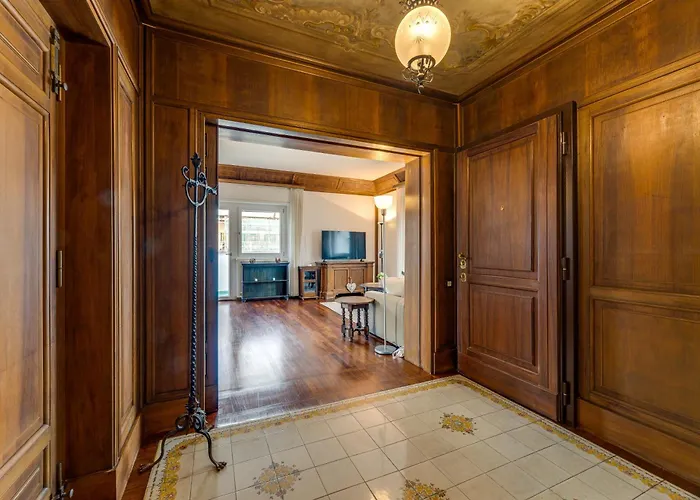 Apartment Elegante 130mq In Stile Classico Rome