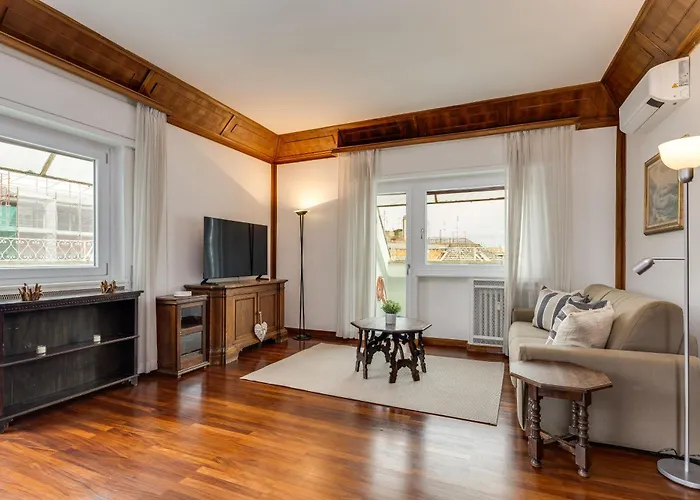Elegante 130mq In Stile Classico Rome